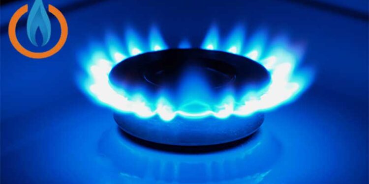 سرپلس ایل این جی کھپانے کے لیے گھریلو گیس کنکشن پر پابندی اٹھانے پر غور