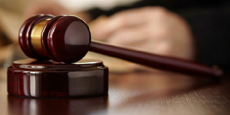 خاتون نے طلاق کے لئے 77 ارب روپے کا دعویٰ دائر کر دیا