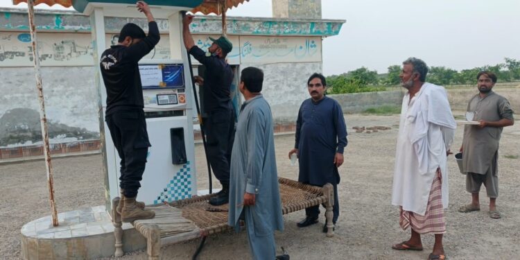 لیہ:ضلعی انتظامیہ غیر قانونی پیٹرول پمپس اور آئل ایجنسیوں کے خلاف سرگرم