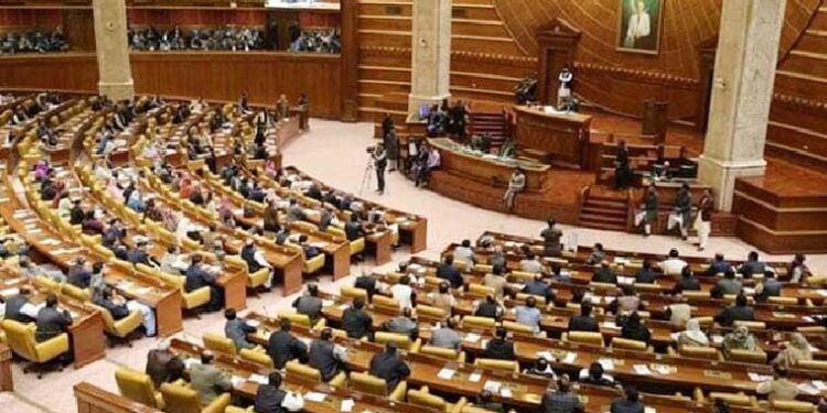 پنجاب: وزراء کی تنخواہ میں اضافے کے بعد لیو الاؤنس بھی بڑھانے کا فیصلہ