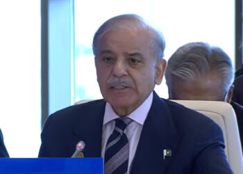 بھارت نے پاکستان پر حملہ کرکے خطے کا امن خطرے میں ڈالا: وزیراعظم