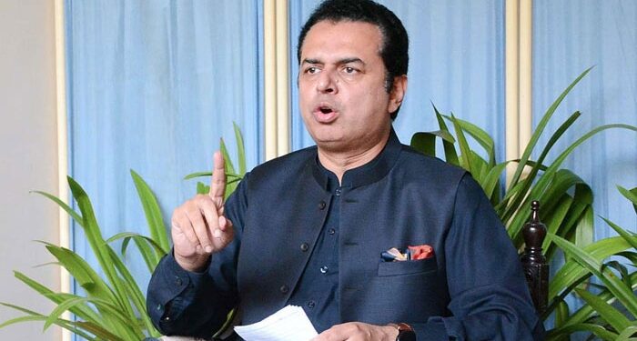 پوری پی ٹی آئی کچھ نہیں کرسکی تو عمران خان کے بچے کیا کرلیں گے؟ طلال چوہدری