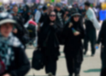 ایران، عراق اور شام جانے والے 40 ہزار پاکستانی زائرین کہاں غائب ہوئے؟