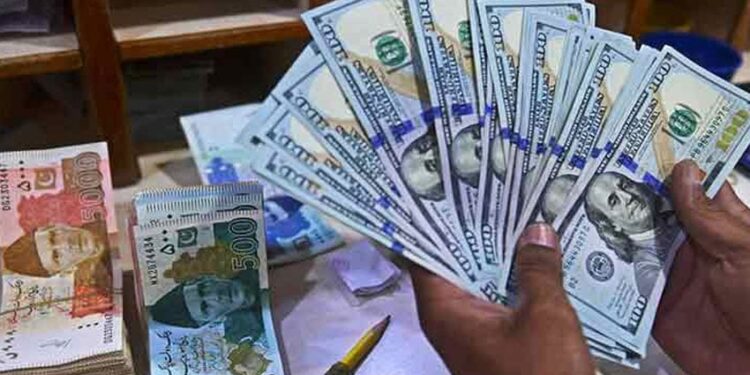 روپے کی قدر 19 ماہ کی کم ترین سطح پر آگئی