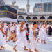 پاکستانی حج و عمرہ زائرین کے اخراجات میں ہزاروں روپے کی کمی کا امکان
