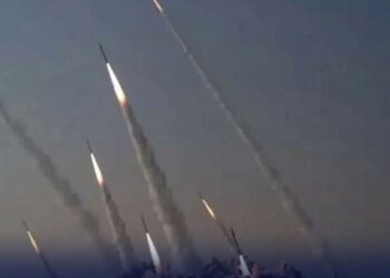 یمنی حوثیوں نے ایک بار پھر اسرائیل پر میزائل داغ دیئے