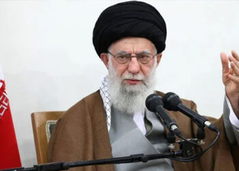 قطر میں امریکی اڈوں پر حملہ معمولی واقعہ نہیں تھا، دوبارہ ممکن ہے: آیت اللہ علی خامنہ ای