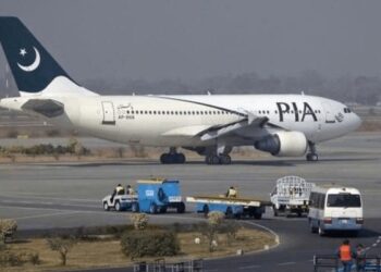 حکومت نے پی آئی اے کی نجکاری 2 سے 3 ماہ میں مکمل کرنےکا ہدف مقرر کردیا