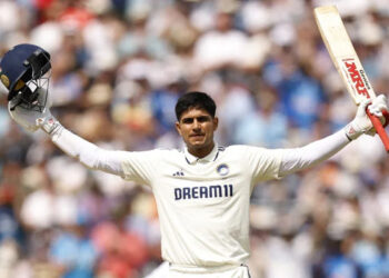 انگلینڈ کیخلاف ڈبل سنچری، شبمن گل نے کئی ریکارڈ توڑ دیے