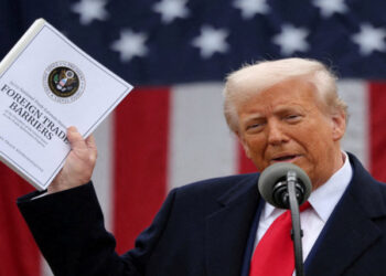 ٹرمپ کی برکس کے حامی ممالک کو 10 فیصد اضافی ٹیکس لگانے کی دھمکی