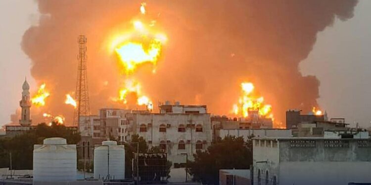 اسرائیل کا یمنی حوثیوں کے ٹھکانوں پر فضائی حملہ