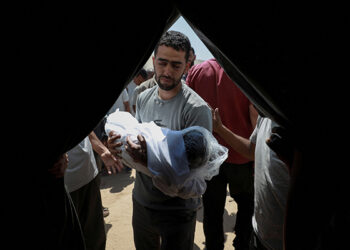 غزہ جنگ میں اسرائیلی فوج کے ہاتھوں اوسطاً ہر گھنٹے ایک فلسطینی بچہ شہید ہوا