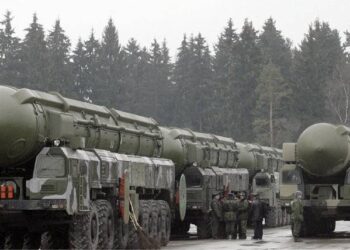 روس نے درمیانے اور کم فاصلے کے میزائل پروگرام کی معطلی کے معاہدے سے دستبرداری کا اعلان کر دیا