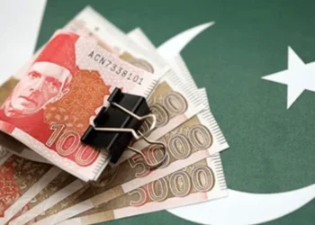 حکومت کی آمدن 9946 ارب روپے، اخراجات 17 ہزار ارب روپے سے تجاوز کرگئے