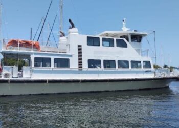 پاکستان سے ایران کیلئے پہلی بار فیری سروس کا لائسنس جاری