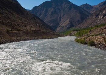 بھارت مغربی دریاؤں کا پانی پاکستان کے بلا روک ٹوک استعمال کیلئے چھوڑے: عالمی ثالثی عدالت