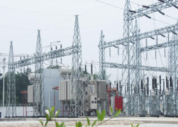 پاور سیکٹر میں 4800 ارب روپے کی بے ضابطگیاں بے نقاب