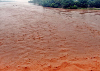 بھارت نے دریائے راوی میں 2 لاکھ کیوسک کا ریلا چھوڑ دیا، پنجاب کے متعدد علاقوں میں سیلابی ریلوں نے تباہی مچا دی