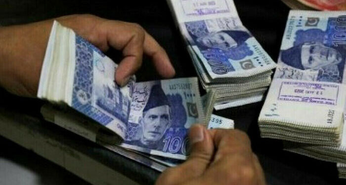 بھارت سے مذاکرات برابری کی بنیاد پر ہوں گے: اسحاق ڈار