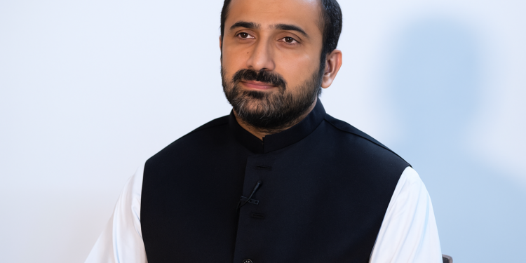 دہشتگردوں کی سہولت کاری کا الزام: گرفتار لیکچرار ڈاکٹر عثمان 14روز کے ریمانڈ پر سی ٹی ڈی کے حوالے