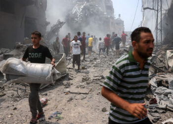 غزہ پر اسرائیلی فوج کے حملے جاری، امداد کے منتظر 21 افراد سمیت مزید 36 فلسطینی شہید