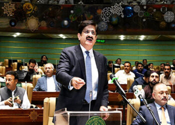 اراکین سندھ اسمبلی کی تنخواہوں اور مراعات میں اضافے کا بل منظور، مہمانداری سمیت کونسے الاؤنسز شامل؟