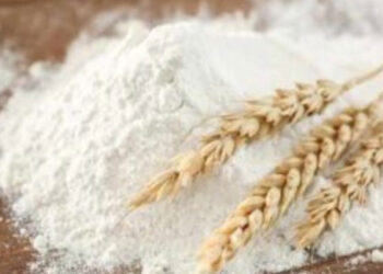 کراچی کے شہری ملک بھر میں سب سے مہنگا آٹا اور چینی خریدنے پر مجبور