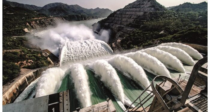 آج تربیلا ڈیم کے اسپیل ویز کھولنے کا فیصلہ