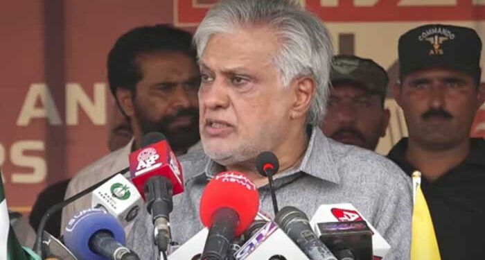 بھارت کی مقبوضہ کشمیر کو دیگر ریاستوں کی طرح بنانیکی کوشش قبول نہیں کرینگے: اسحاق ڈار