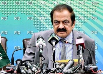 عمران خان سے ملاقات اور مذاکرات کا آپس میں کوئی تعلق نہیں: رانا ثنااللہ