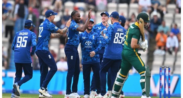 انگلینڈ نے جنوبی افریقا کو ون ڈے کرکٹ میں رنز کے اعتبار سے سب سے بڑی شکست دیدی