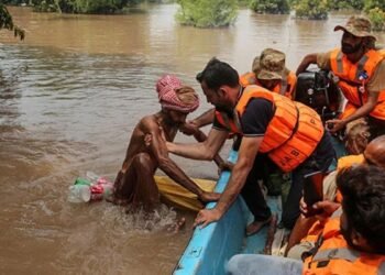 جلالپور پیر والا: نجی کشتی ڈوبنے کے واقعے میں مزید 2 لاشیں برآمد، درخت پر پناہ لینے والے 2 افراد ریسکیو