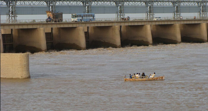 دریائے سندھ میں گڈو ،سکھر اور کوٹری بیراج پر پانی کی آمد میں اضافہ جاری