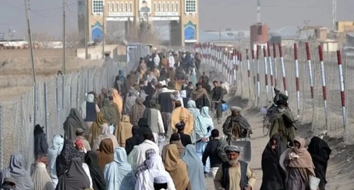 بلوچستان سے افغان مہاجرین کے انخلاء کا تیسرا مرحلہ جاری، 30ہزار سے زائد مہاجرین وطن واپس