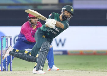 ایشیا کپ: پاکستان نے یو اے ای کو شکست دیکر سپر فور مرحلے کیلئے کوالیفائی کرلیا