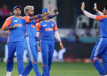 ایشیا کپ فائنل: پاکستان کیخلاف میچ سے قبل بھارتی کوچ کا 2 اہم کھلاڑیوں کی فٹنس پر خدشات کا اظہار