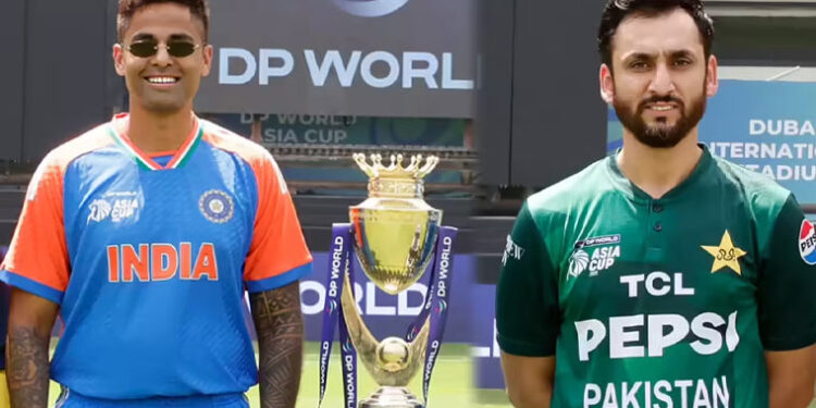 ایشیا کپ کی 41 سالہ تاریخ میں روایتی حریف پاکستان اور بھارت آج پہلی بار فائنل میں ٹکرائیں گے