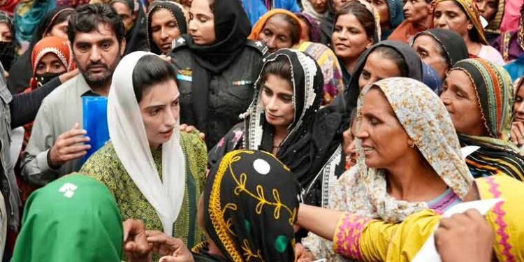 آصفہ بھٹو زرداری کا شہید بینظیر آباد کا دورہ، ممکنہ سیلاب سے نمٹنے کے لیے فوری اقدامات کی ہدایت