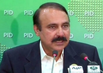 وزیراعظم وطن واپس آکر عوامی ایکشن کمیٹی کو ملاقات کیلئے بلائیں گے: طارق فضل