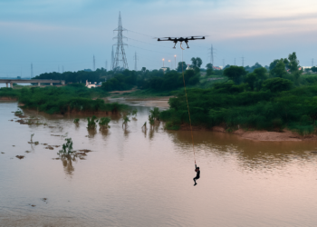 پنجاب میں ایئر لفٹ ڈرون سروس، ریسکیو آپریشنز میں نیا سنگ میل عبور