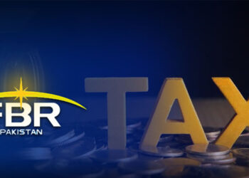 ایف بی آر کے ٹیکس وصولی ہدف میں 500 ارب روپے کمی کے امکانات پر غور