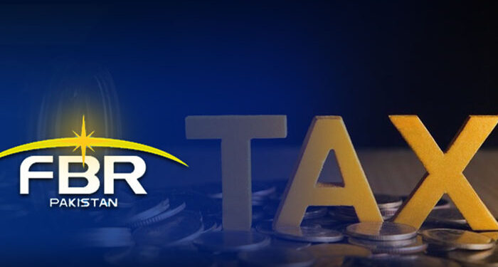 ایف بی آر کے ٹیکس وصولی ہدف میں 500 ارب روپے کمی کے امکانات پر غور