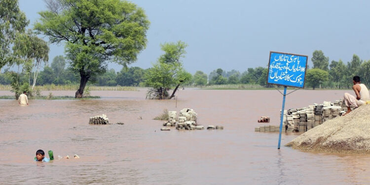 پاکپتن میں ستلج کا کٹاؤ جاری، ایک گاؤں مکمل دریا برد، دوسرے کے 50 گھر غائب