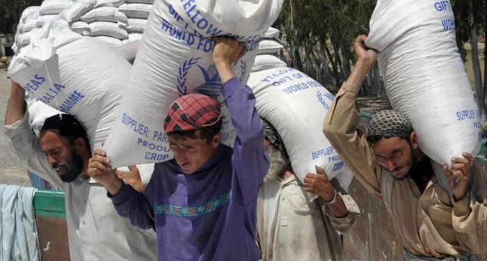 بلوچستان میں آٹے کا بحران شدت اختیار کرگیا، 20 کلو کا تھیلا 2300 روپے کا ہوگیا