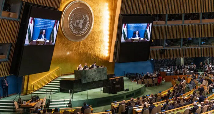 فلسطینی صدر محمود عباس کا حماس سے ہتھیار ڈالنے کا مطالبہ