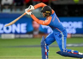 ایشیا کپ 2025: بھارت نے بنگلہ دیش کو شکست دے کر فائنل میں جگہ بنا لی