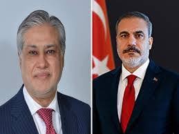 نائب وزیراعظم اسحاق ڈار کی ترک وزیر خارجہ سے ملاقات، قطر پر اسرائیلی حملوں کی شدید مذمت