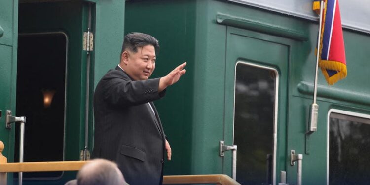 شمالی کوریا کے سربراہ کم جونگ ان کا نئی جوہری پالیسی پیش کرنے کا اعلان