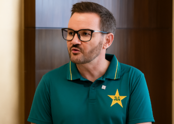 قومی ہیڈ کوچ نے ٹیم کی فتوحات کو سیلاب متاثرین کے نام کر دیا