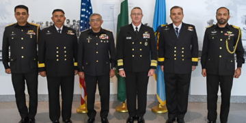 امیر البحر ایڈمرل نوید اشرف کا دورہ امریکا، بحری و سول قیادت سے اہم ملاقاتیں